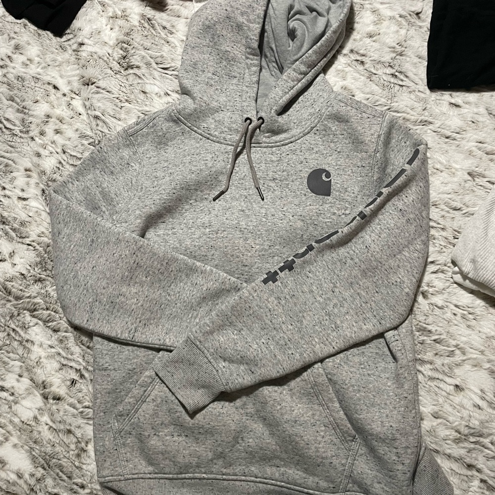 Carhartt sweatshirt worn once